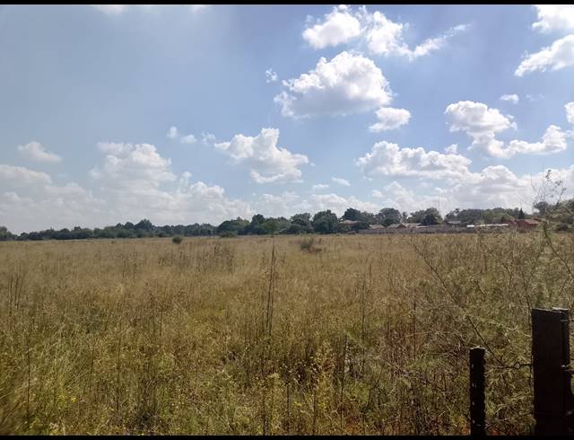 110,846M² VACANT LAND FOR SALE IN HENLEY ON KLIP